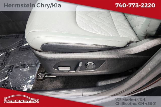 Used 2023 Kia Sportage X-Line w/ X-Line Premium Package AWD/4WD image 15