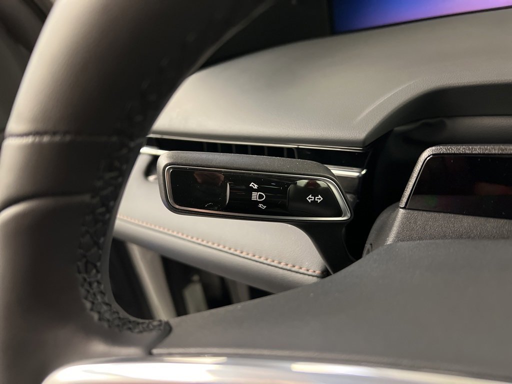 Used 2025 Lincoln Nautilus Premier w/ Equipment Group 102A image 21