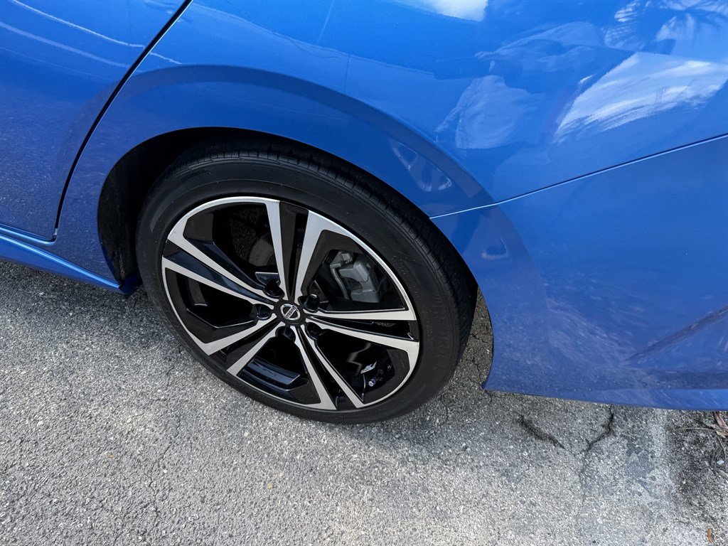 Used 2020 Nissan Sentra SR w/ Trunk Package image 5