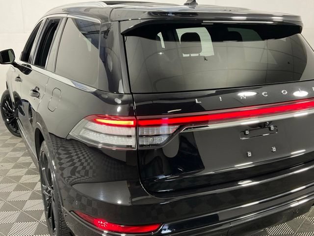 Used 2022 Lincoln Aviator Reserve w/ Equipment Group 201A AWD/4WD image 36