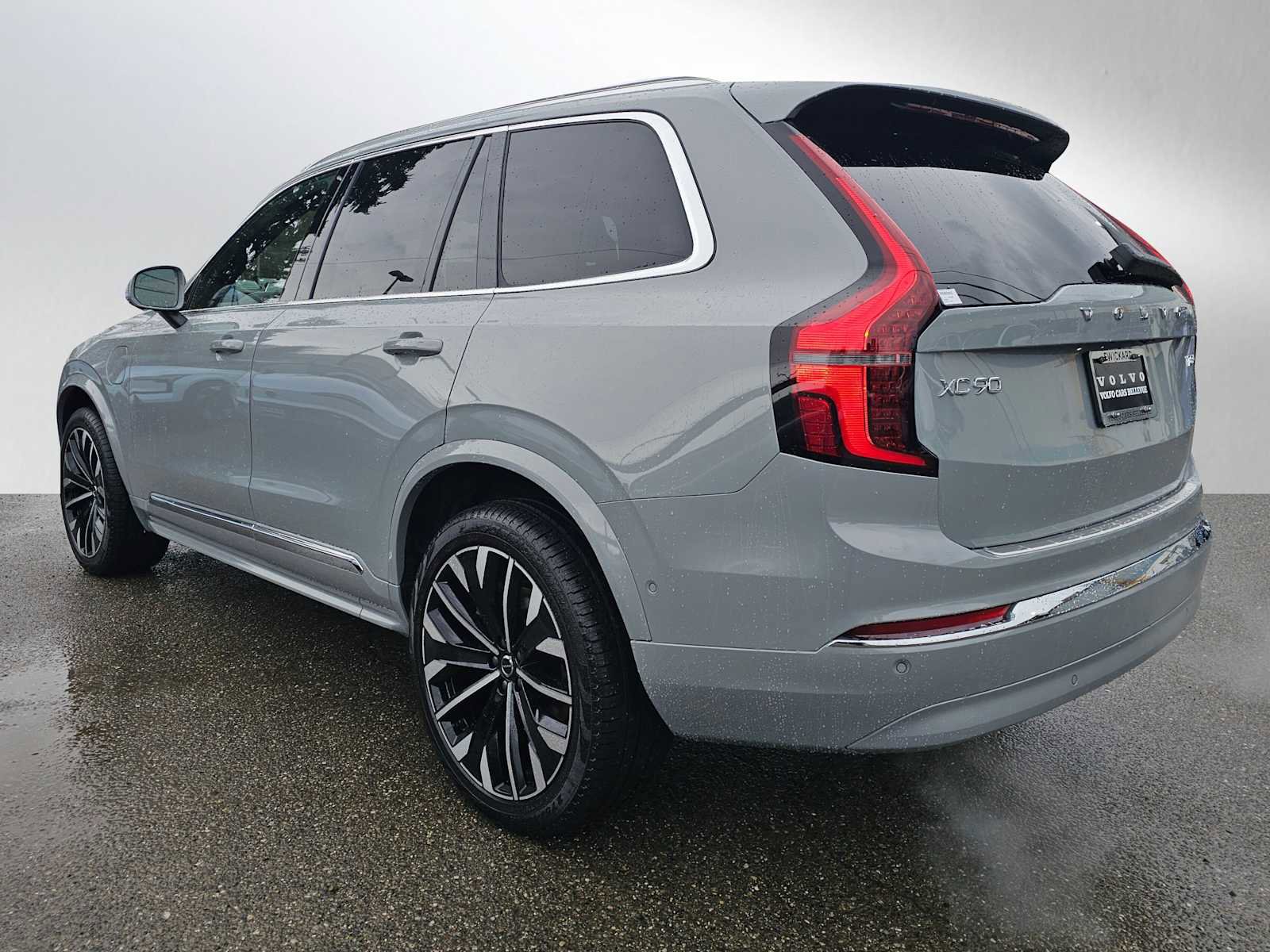 New 2026 Volvo XC90 T8 Ultra w/ Lounge Package image 5