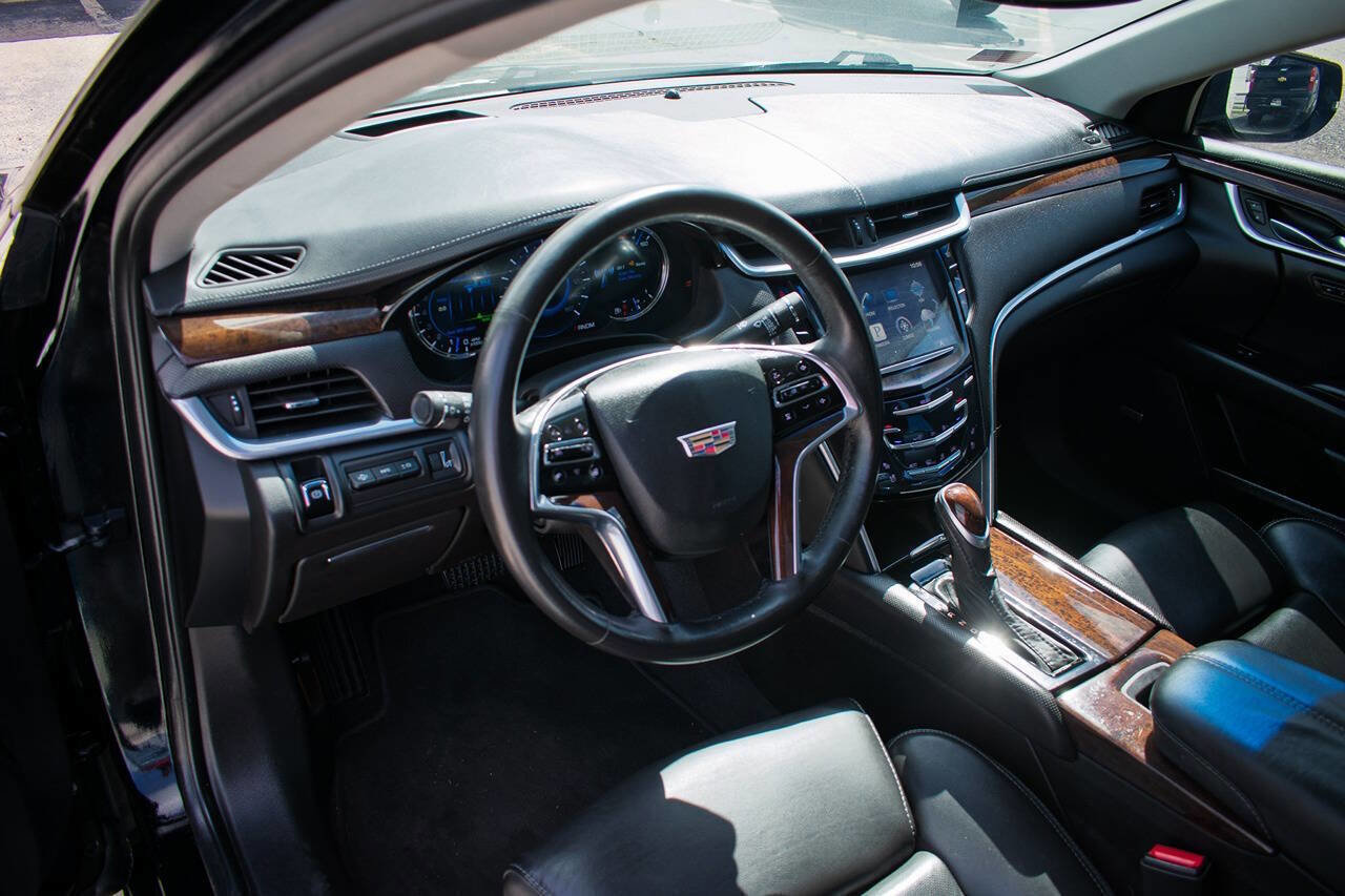 Used 2016 Cadillac XTS Premium FWD image 17