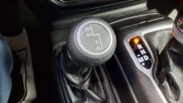 Used 2019 Jeep Wrangler Unlimited Sport S AWD/4WD image 29