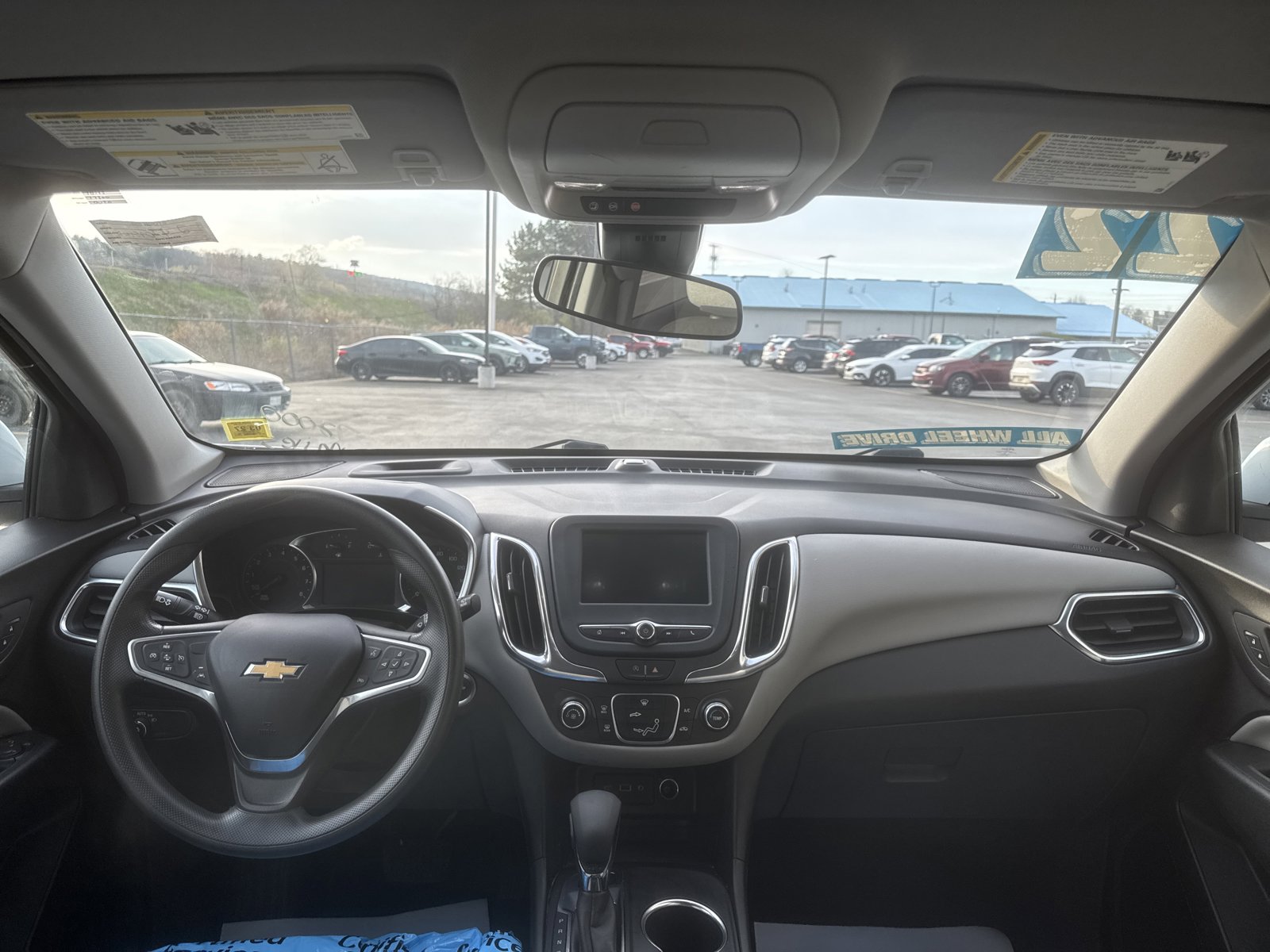 Used 2022 Chevrolet Equinox LT image 8