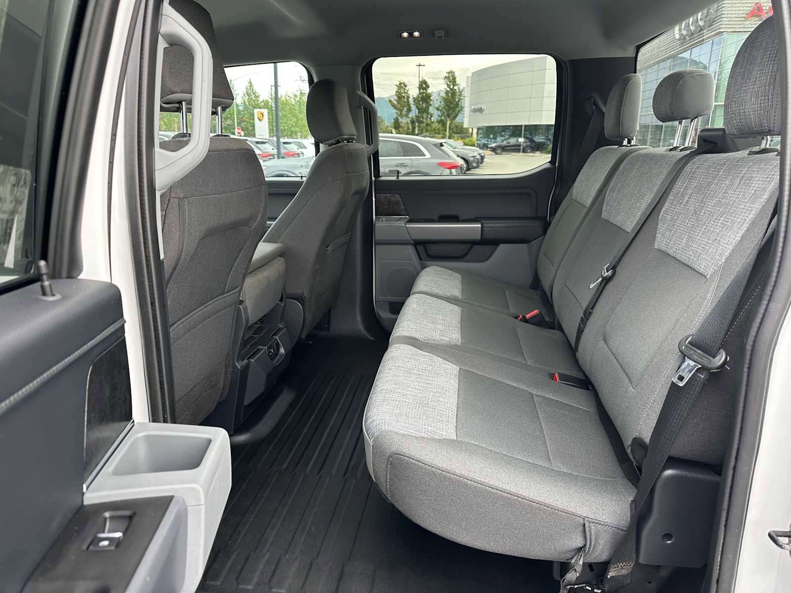 Used 2022 Ford F150 XLT w/ Equipment Group 301A Mid image 16