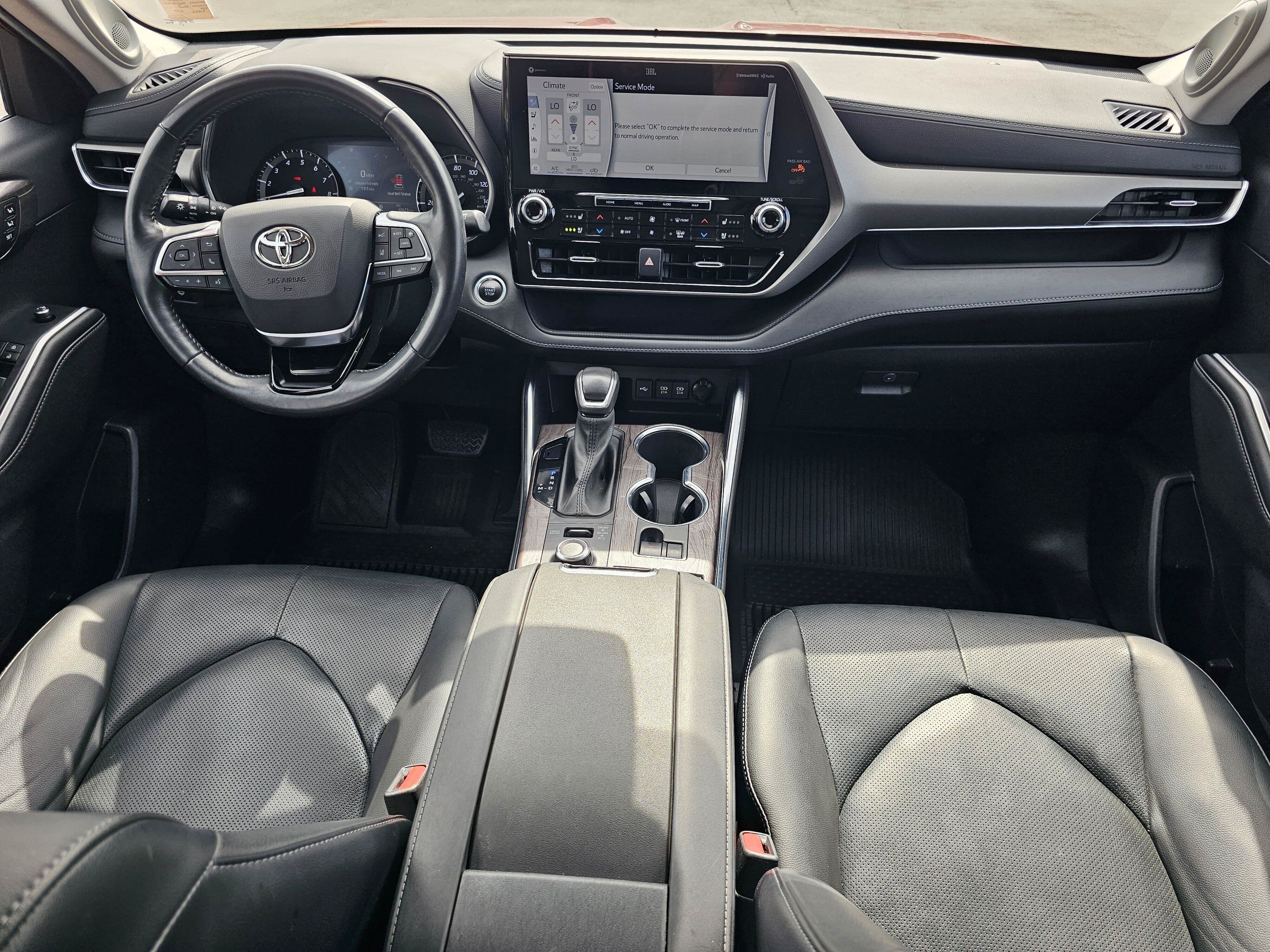 Used 2021 Toyota Highlander Limited AWD/4WD image 14