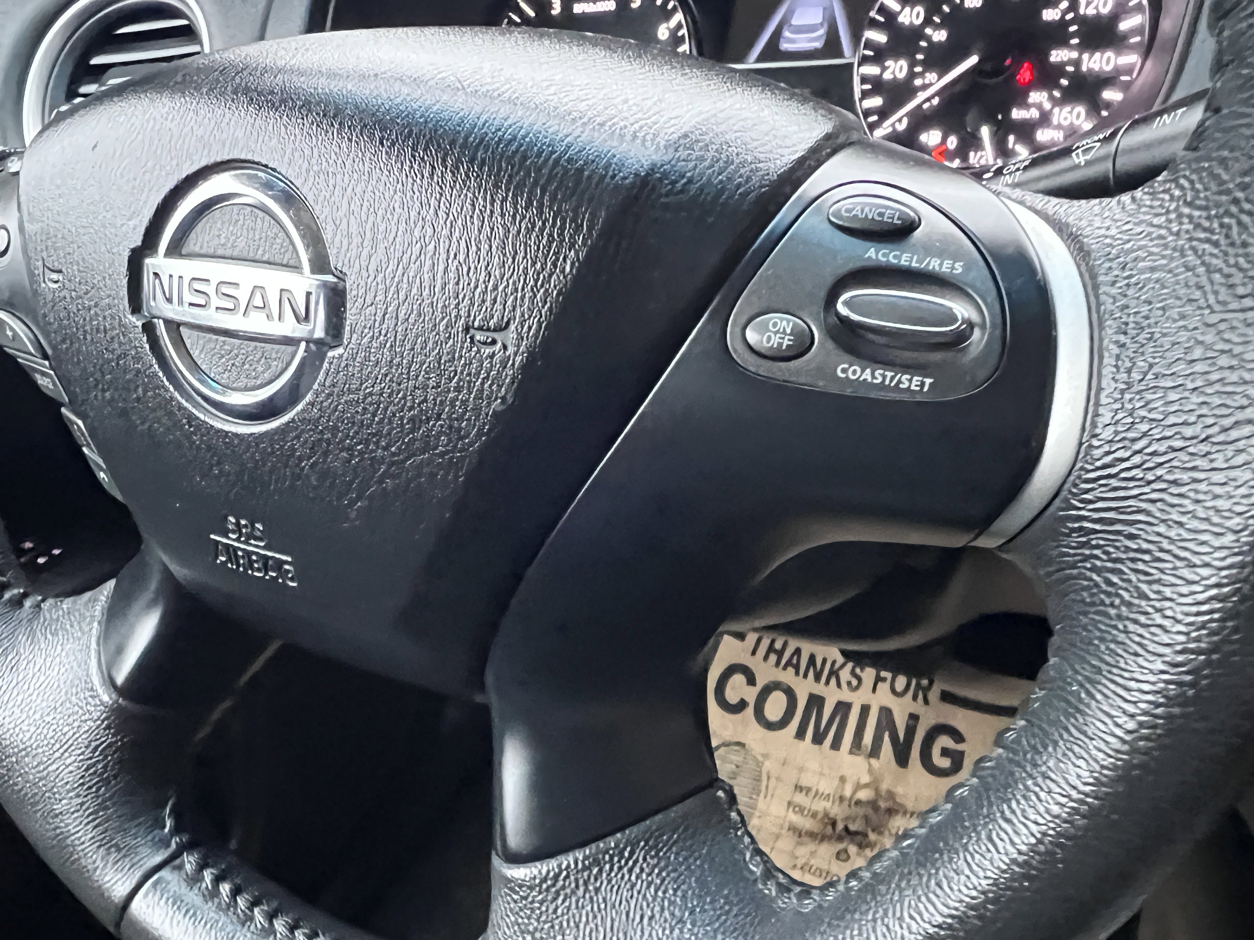 Used 2015 Nissan Pathfinder SV image 33