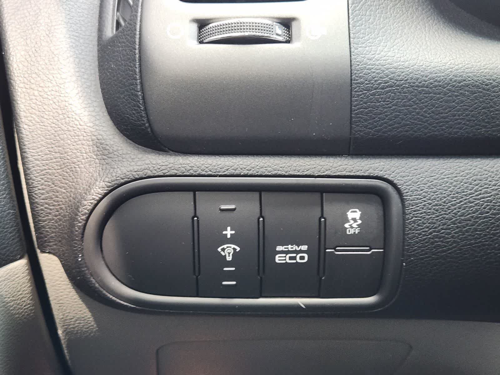 Used 2016 Kia Forte LX FWD image 19