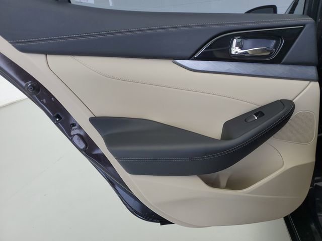 Used 2016 Nissan Maxima 3.5 SV FWD image 15