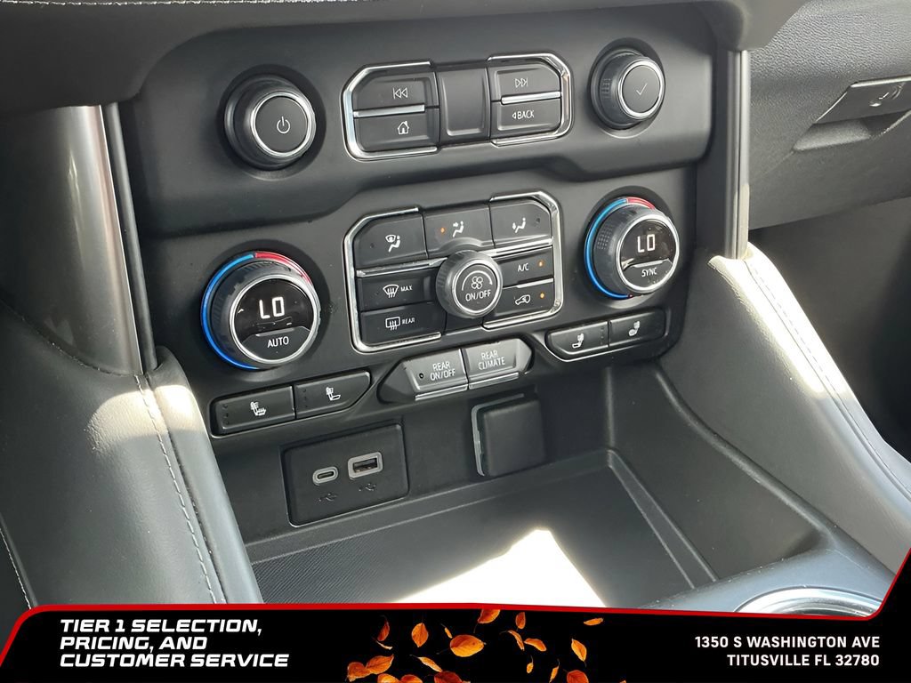 Used 2024 Chevrolet Suburban LT AWD/4WD image 35