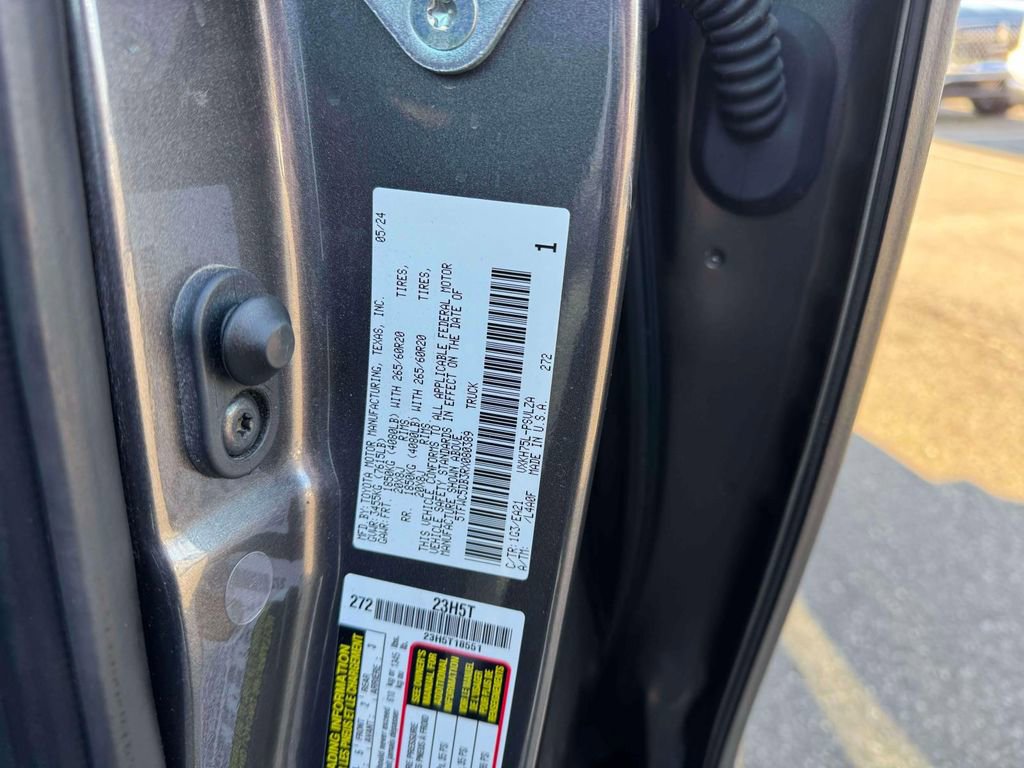 Used 2024 Toyota Tundra Limited image 10