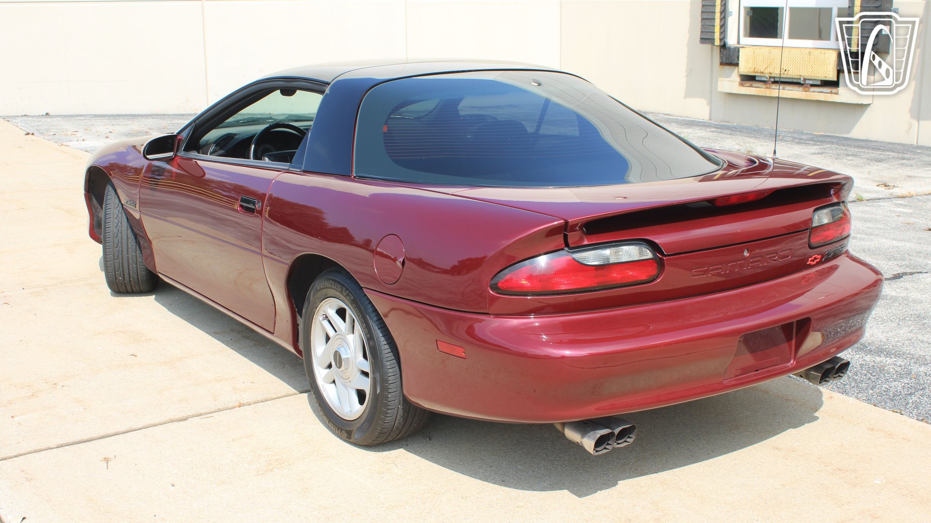 Used 1995 Chevrolet Camaro Z28 RWD image 4