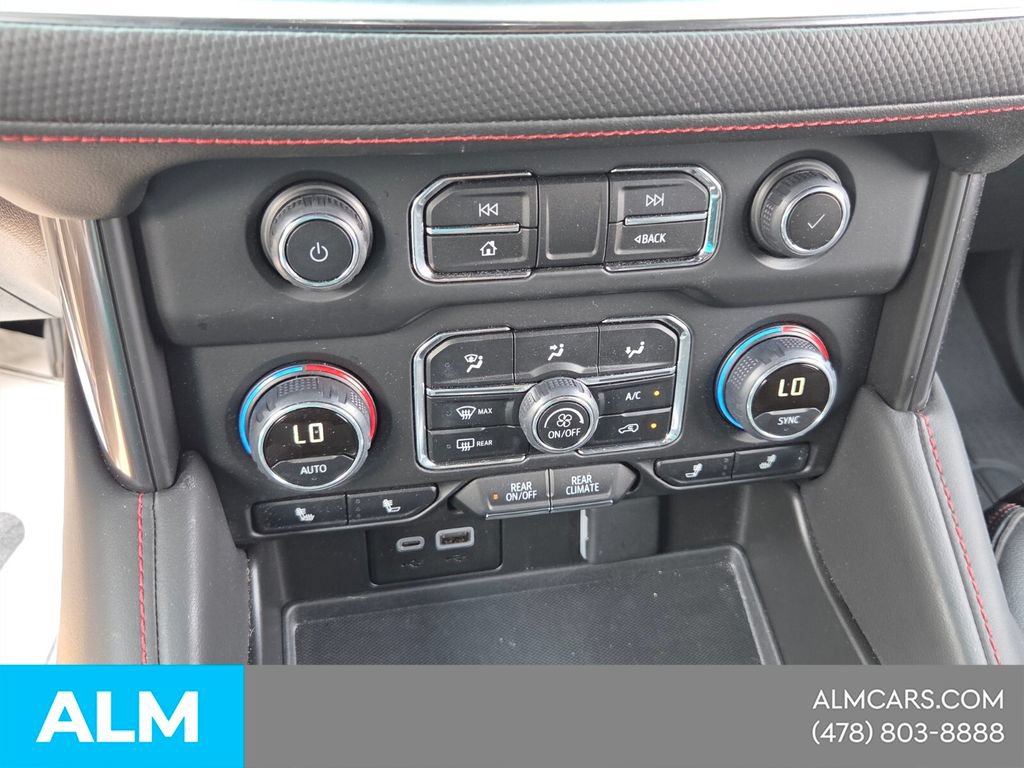 Used 2024 Chevrolet Tahoe RST w/ Luxury Package RWD image 19