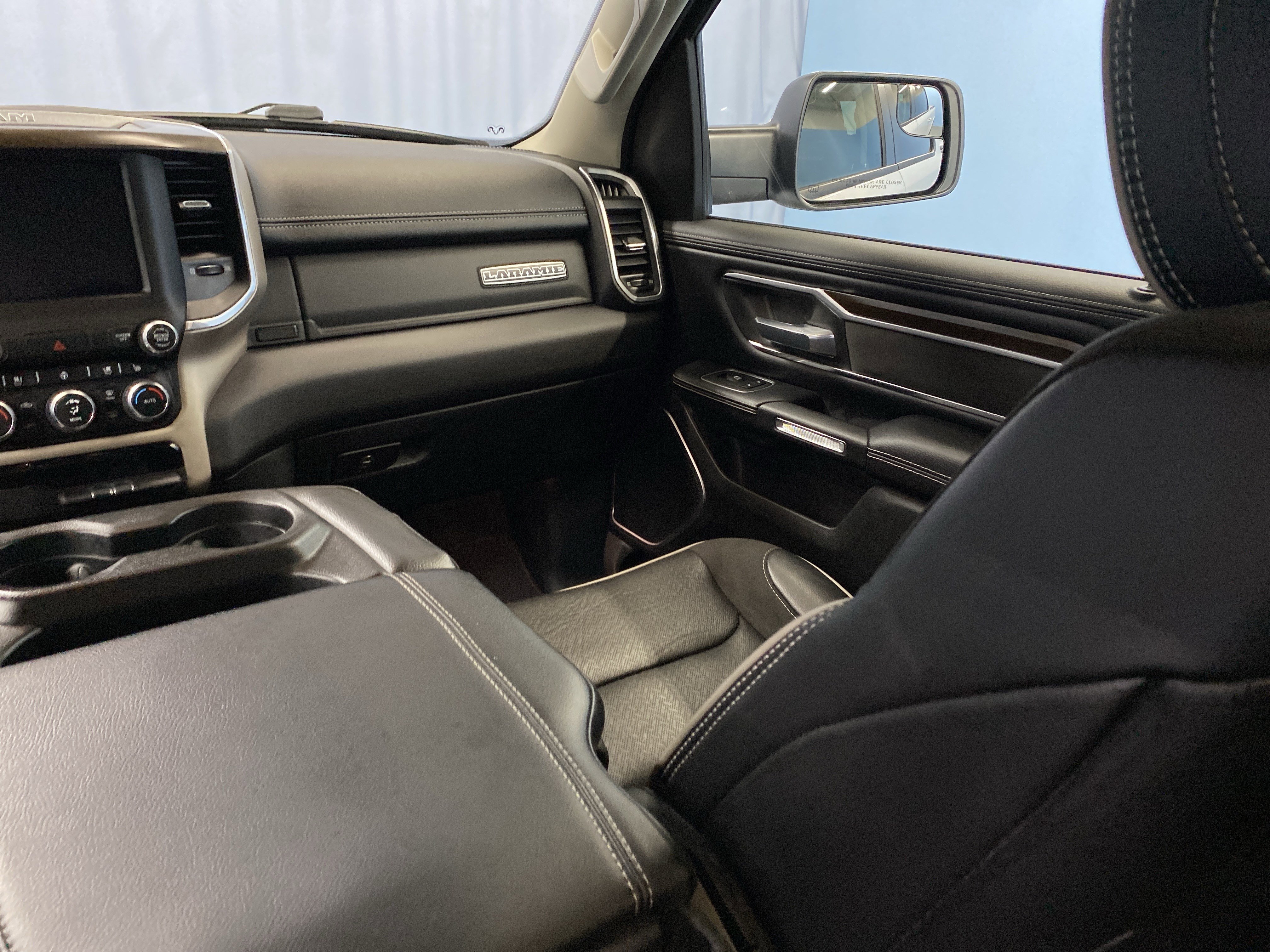Used 2022 RAM 1500 Laramie image 28
