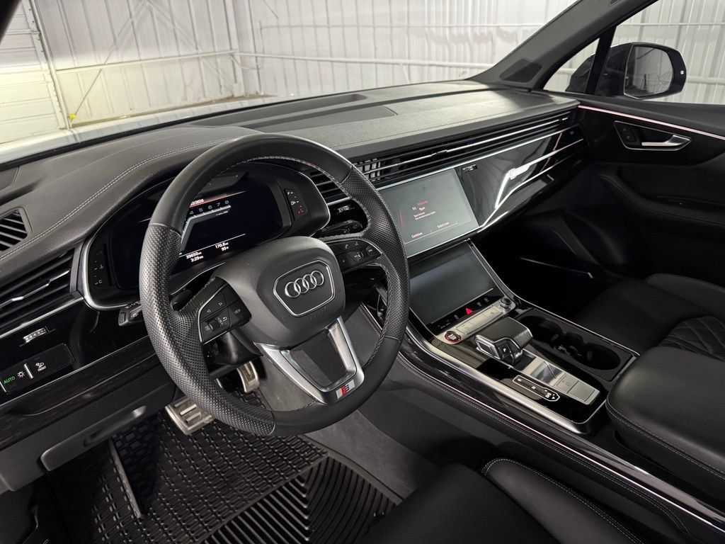 Used 2023 Audi SQ7 Premium Plus AWD/4WD image 21