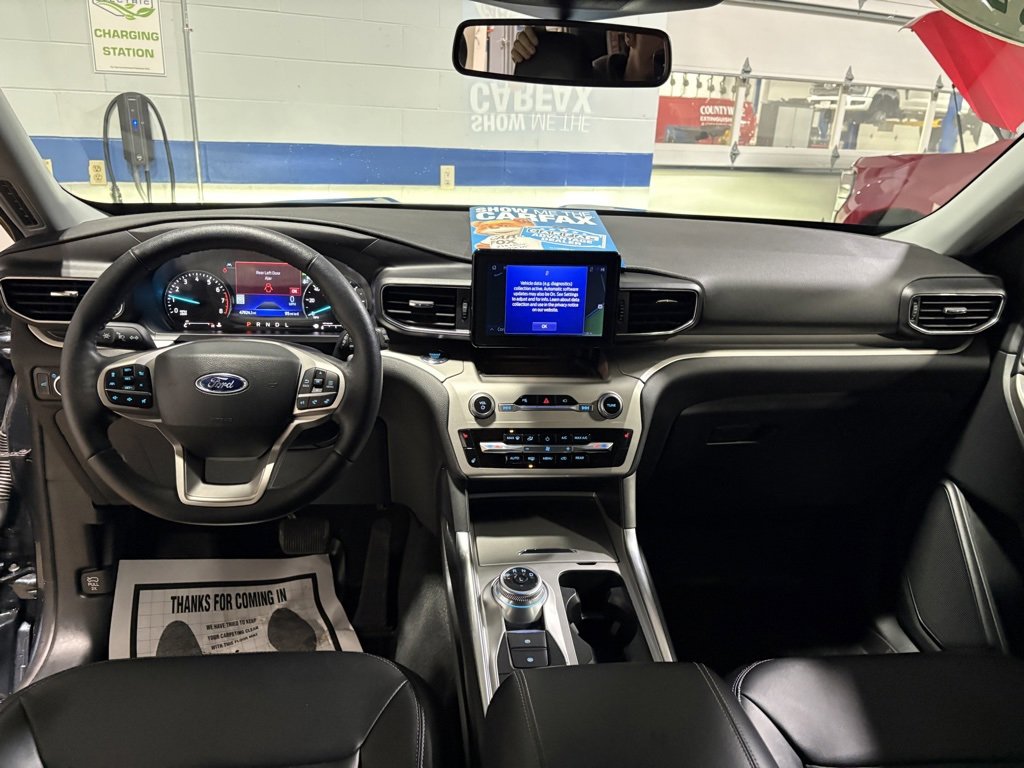 Certified 2023 Ford Explorer XLT w/ Equipment Group 202A image 15