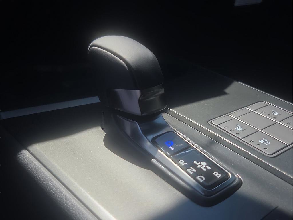 New 2026 Lexus UX 300h FWD image 26