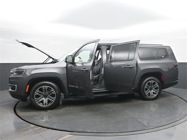 Used 2024 Jeep Wagoneer L Series II w/ Flexible Seating Group image 57