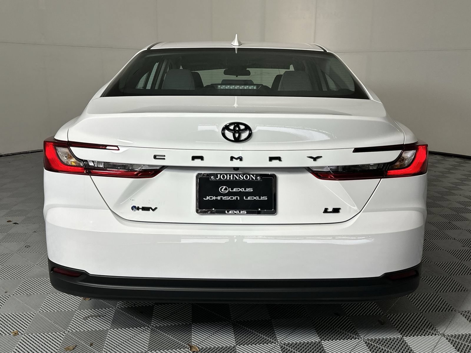 Used 2026 Toyota Camry LE FWD image 7