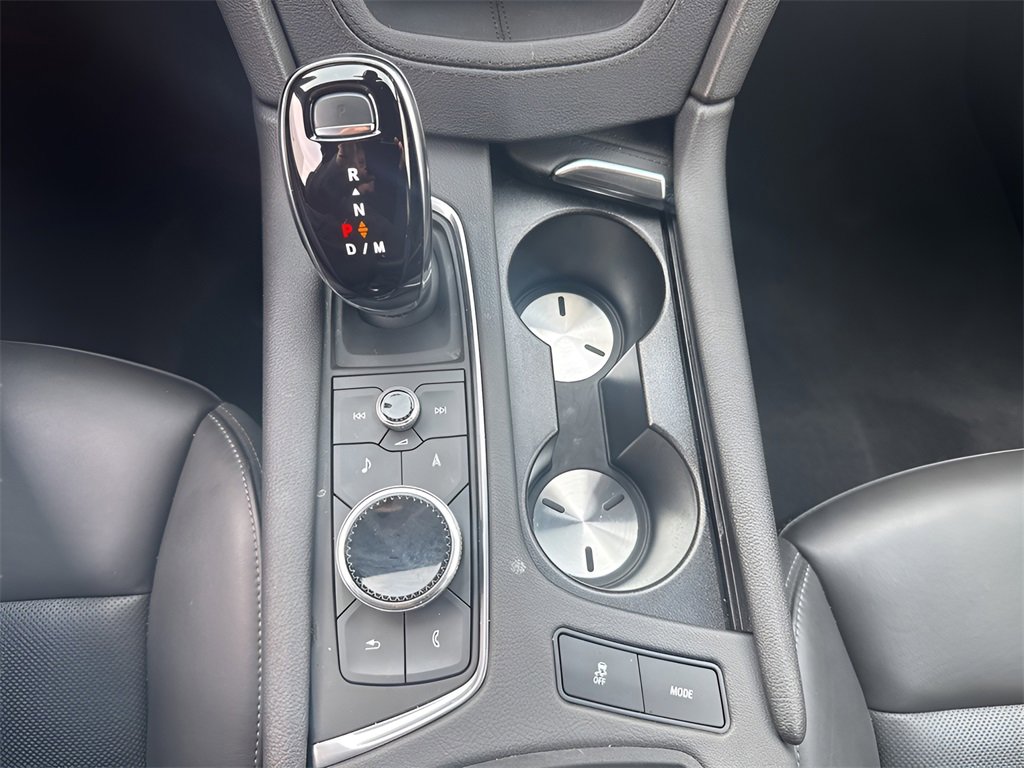 Certified 2025 Cadillac XT6 Premium Luxury image 30