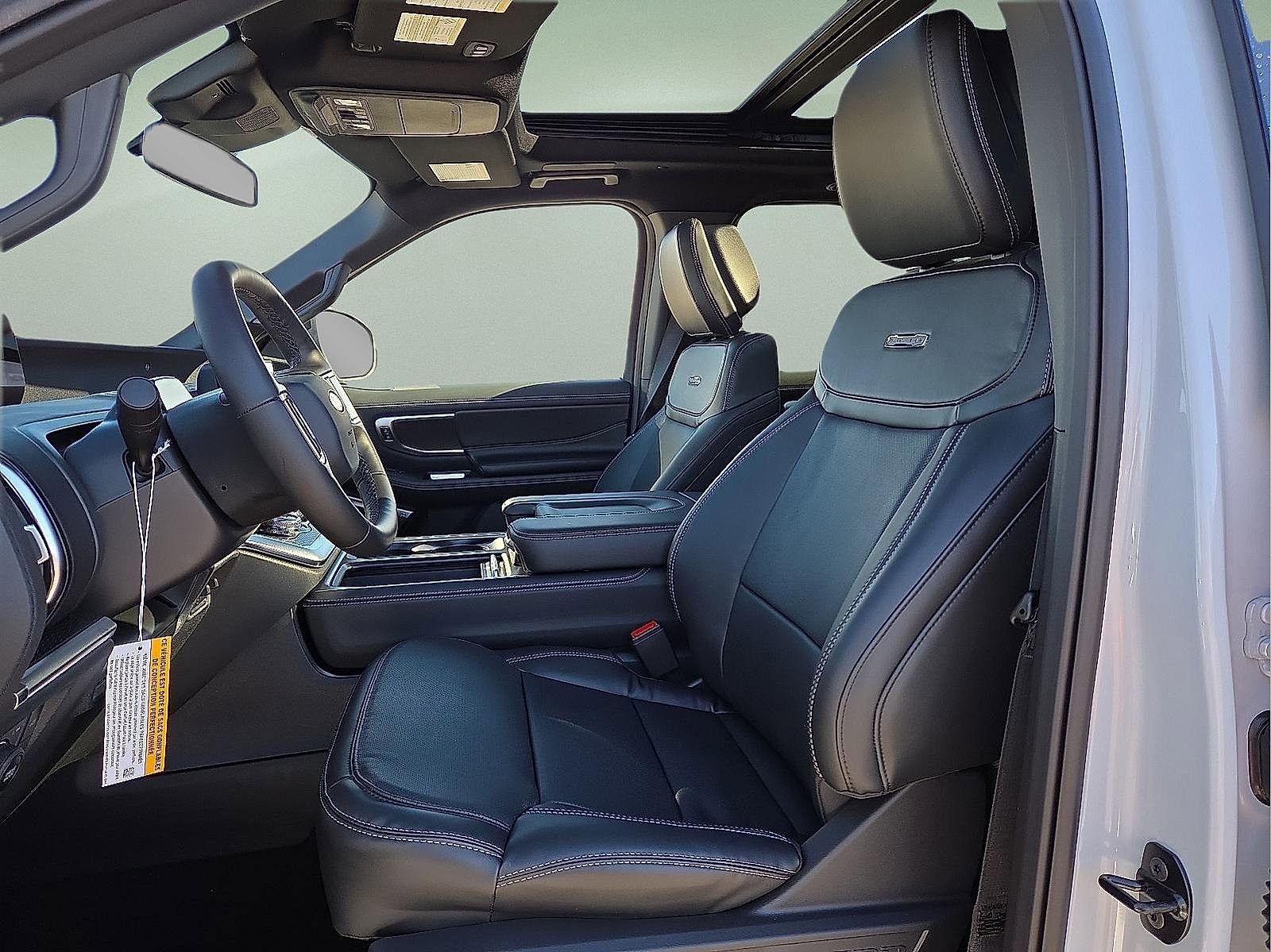 New 2026 Ford Expedition Platinum w/ Stealth Performance Package AWD/4WD image 16