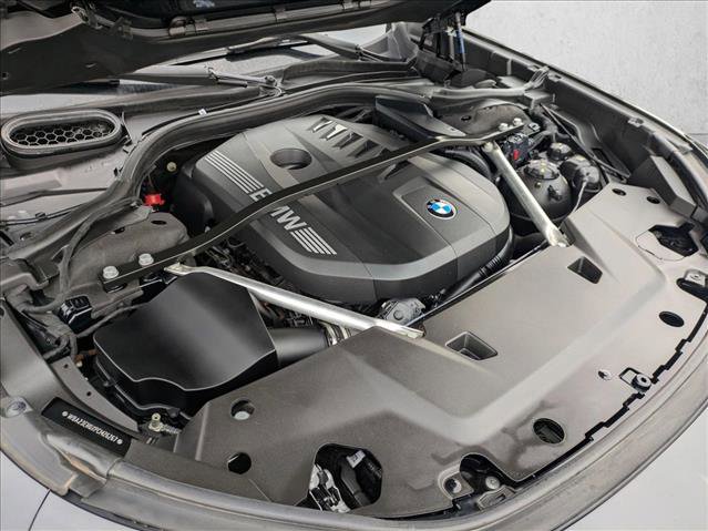 Used 2023 BMW 740i image 24