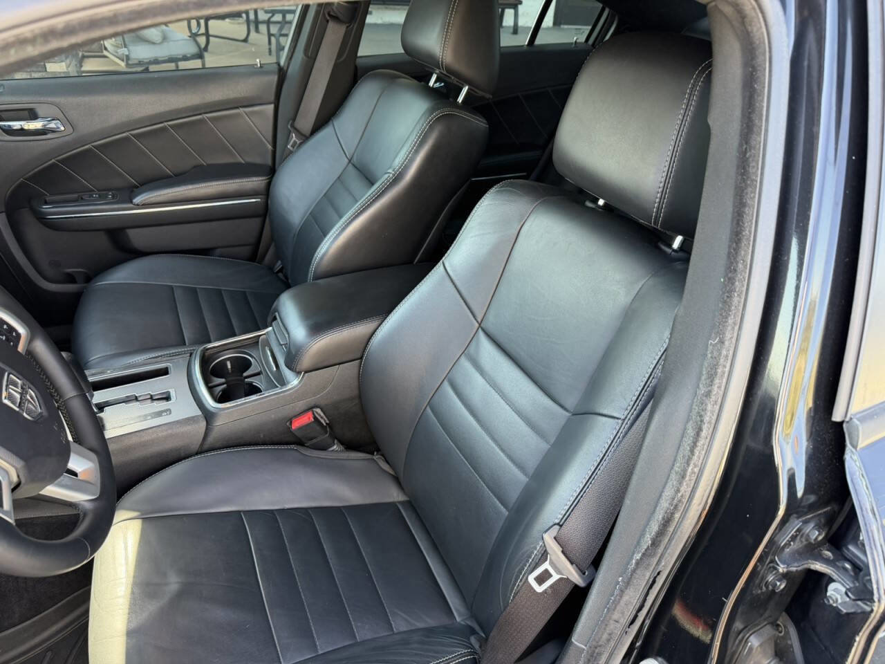 Used 2014 Dodge Charger R/T RWD image 27
