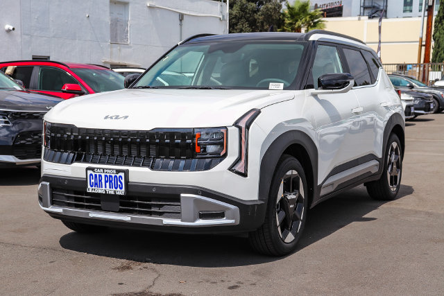 New 2027 Kia Seltos EX FWD image 4
