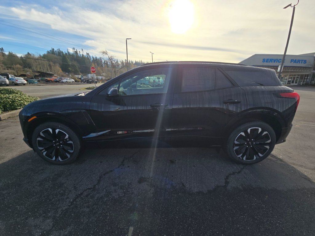 New 2026 Chevrolet Blazer EV RS FWD image 8