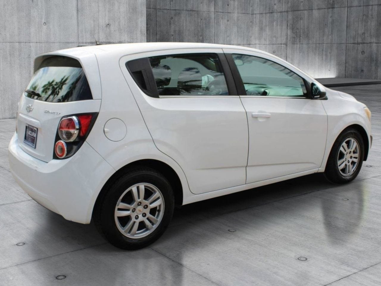 Used 2012 Chevrolet Sonic LT image 5
