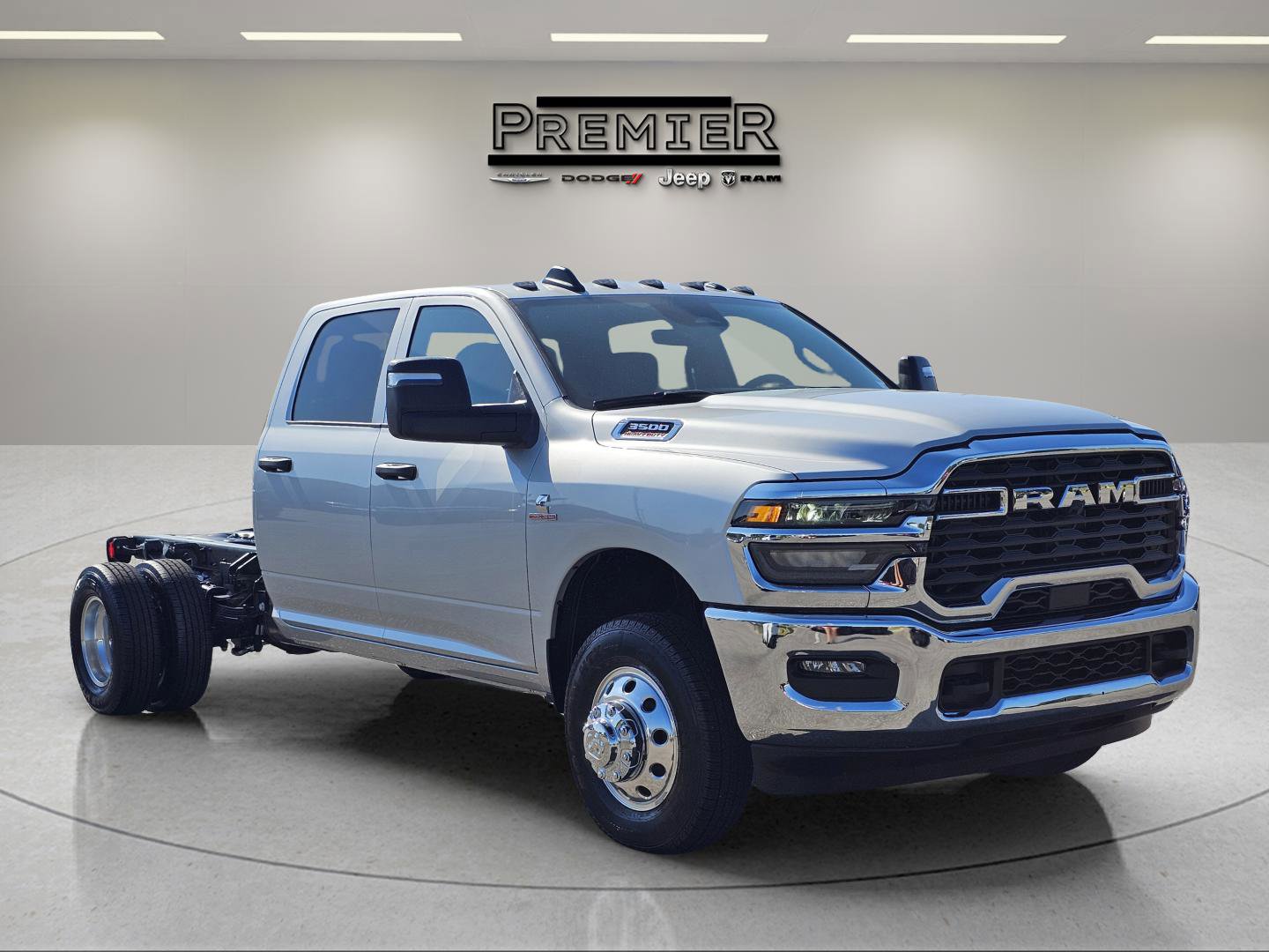 New 2026 RAM 3500 Tradesman w/ Chrome Appearance Group image 5