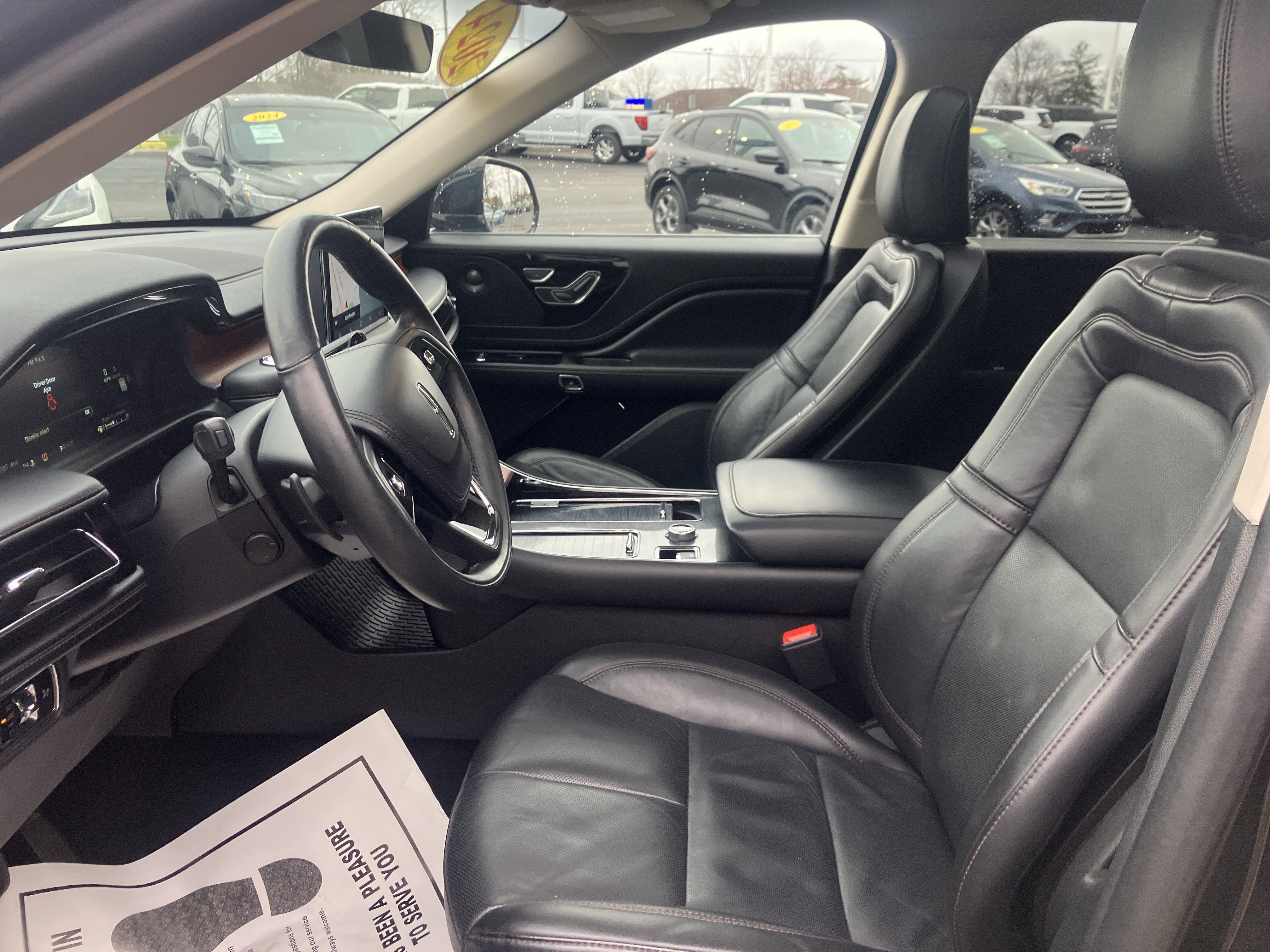 Used 2024 Lincoln Aviator Reserve image 10
