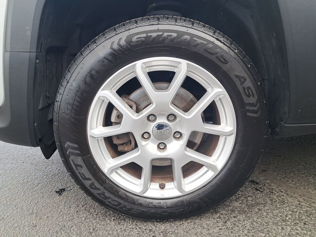 Used 2020 Jeep Renegade Sport w/ Sport Appearance Group AWD/4WD image 29