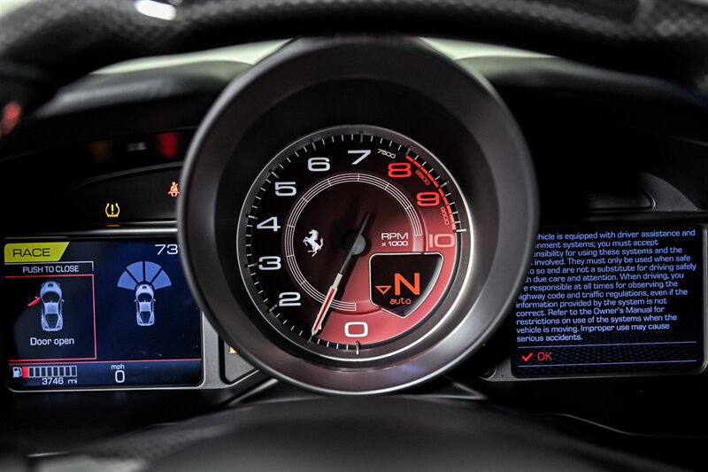 Used 2022 Ferrari F8 Tributo RWD image 31