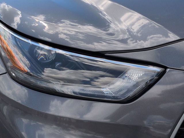 Certified 2024 Toyota Highlander XLE FWD image 10