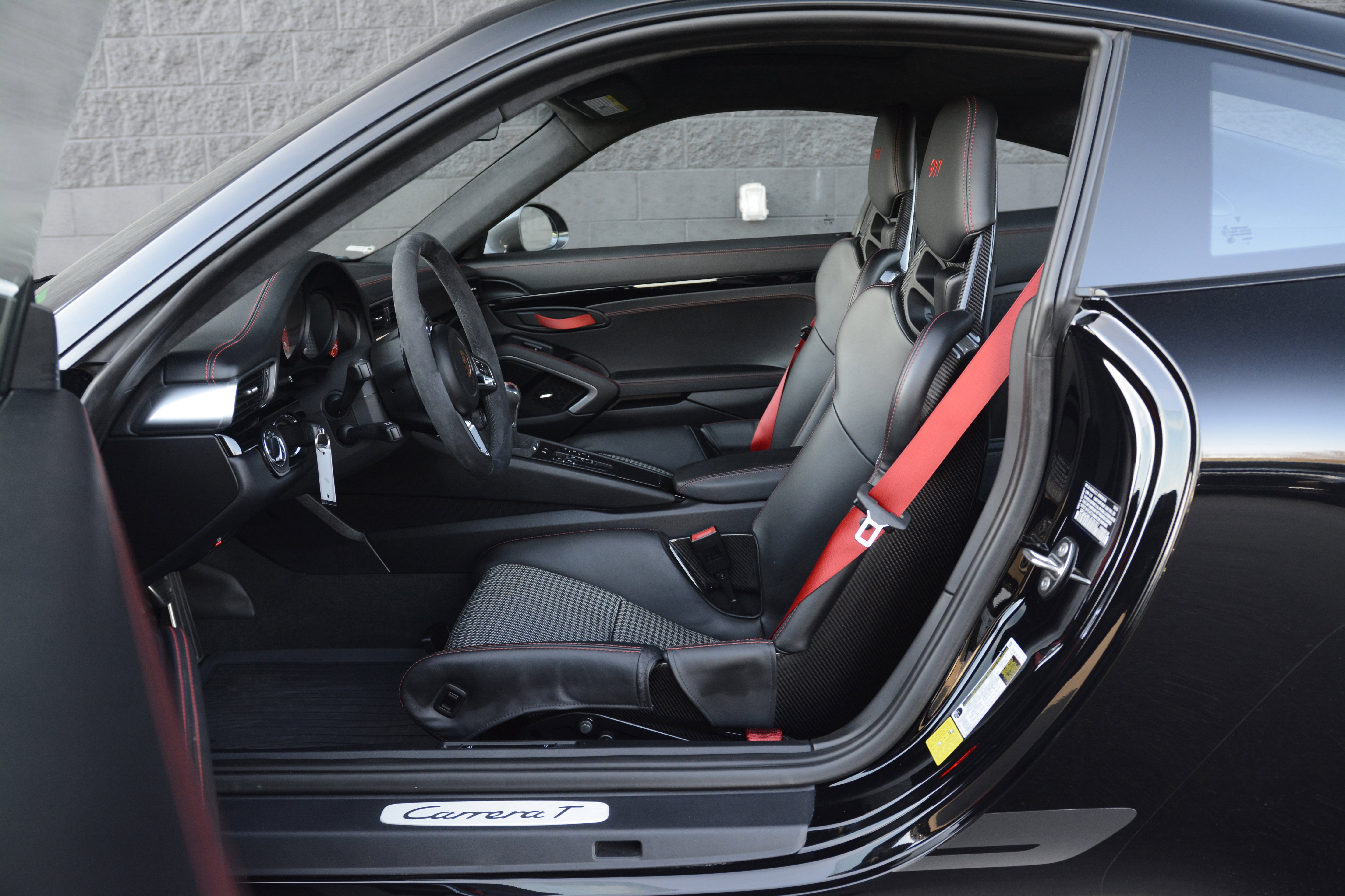 Certified 2018 Porsche 911 Carrera T image 15