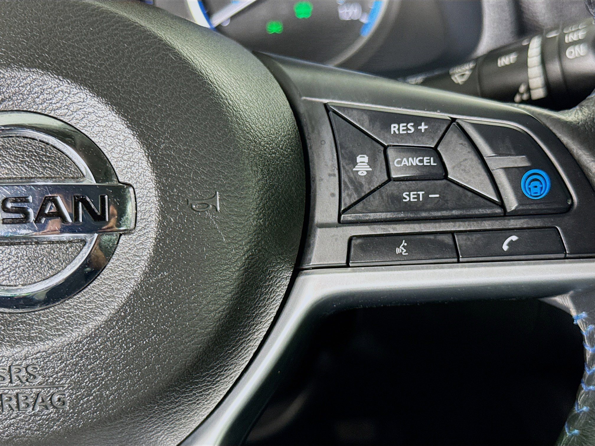 Used 2019 Nissan Leaf SL Plus image 14