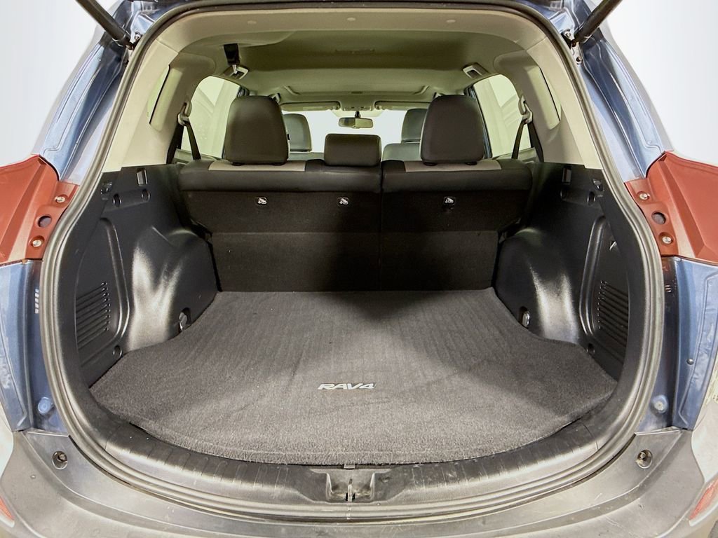 Used 2013 Toyota RAV4 Limited image 27