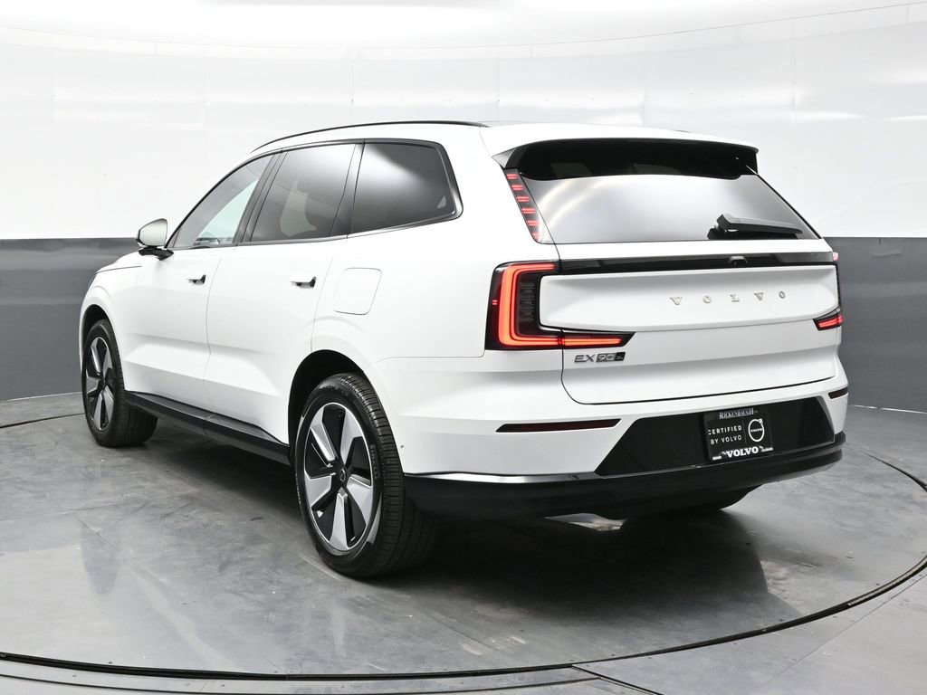 Used 2025 Volvo EX90 Plus image 5