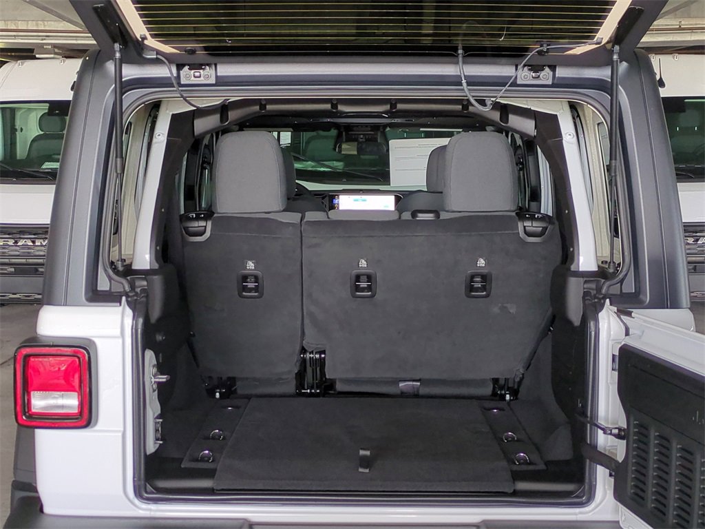 New 2025 Jeep Wrangler Sport S image 13