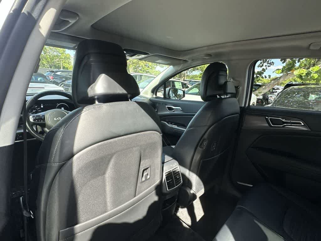 Certified 2023 Kia Sportage SX FWD image 16