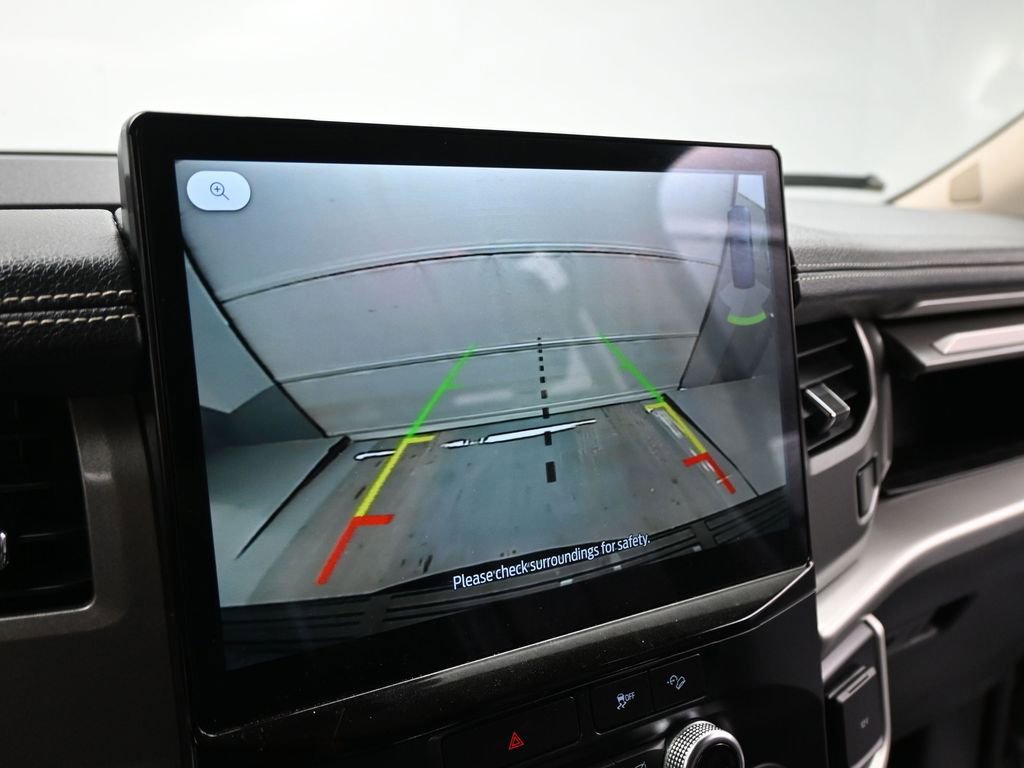 Certified 2023 Ford Expedition Max XLT image 17