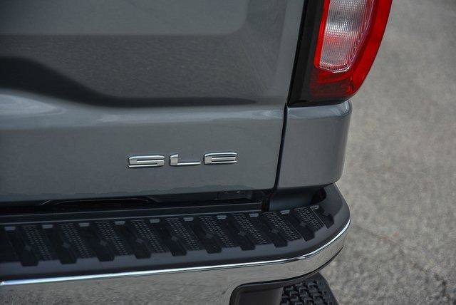 New 2025 GMC Sierra 1500 SLE w/ Preferred Package image 13