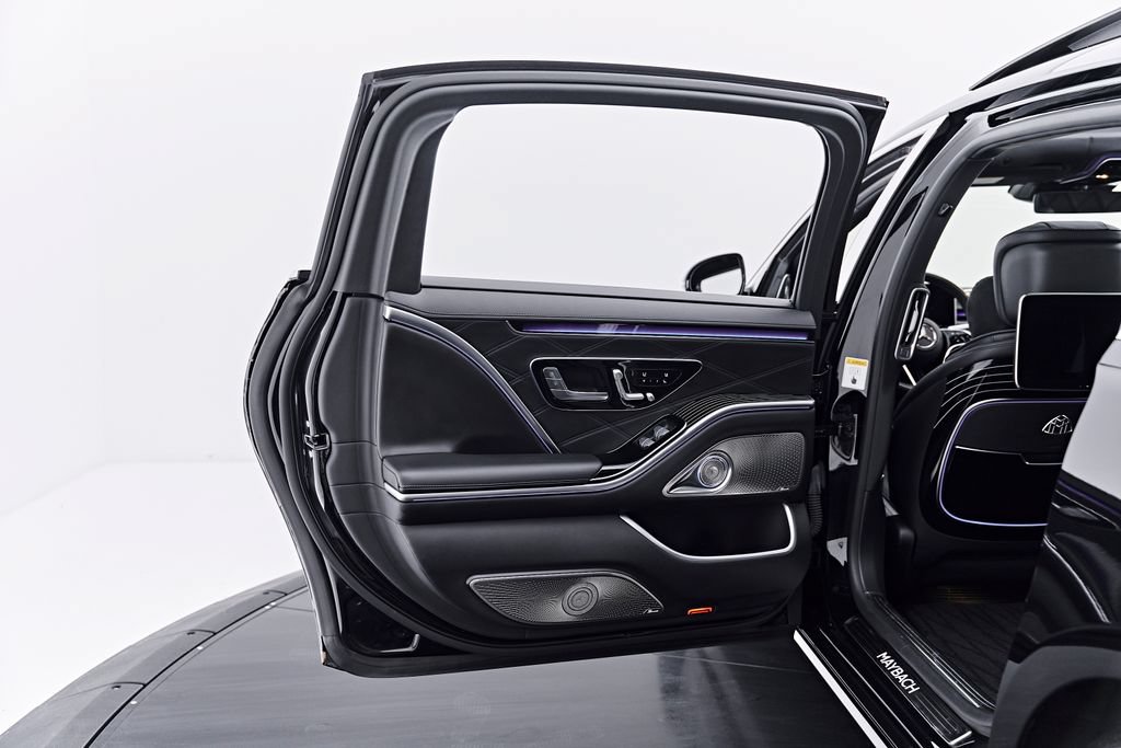 Used 2022 Mercedes-Benz Maybach S 580 4MATIC image 36