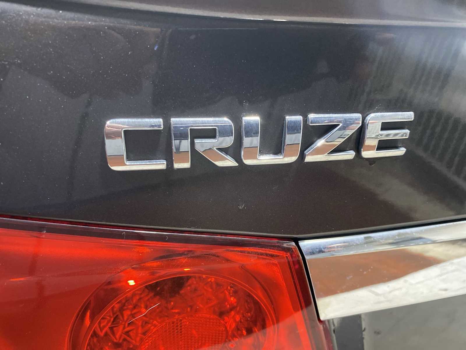 Used 2016 Chevrolet Cruze LT w/ Sun And Sound Package image 7