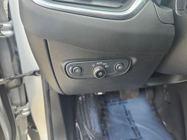 Used 2020 Chevrolet Equinox Premier image 28