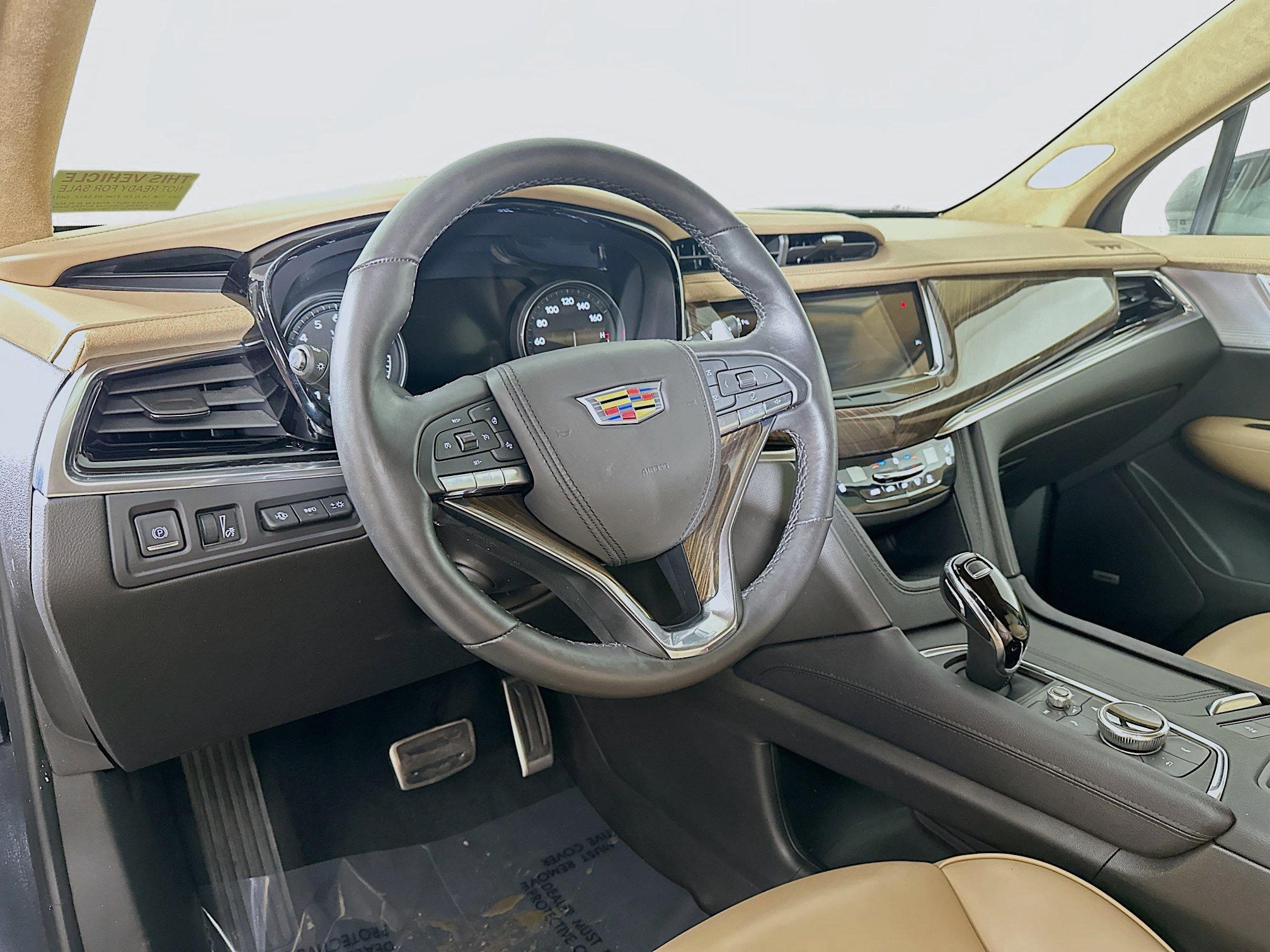 Used 2023 Cadillac XT6 Sport w/ Platinum Package image 9