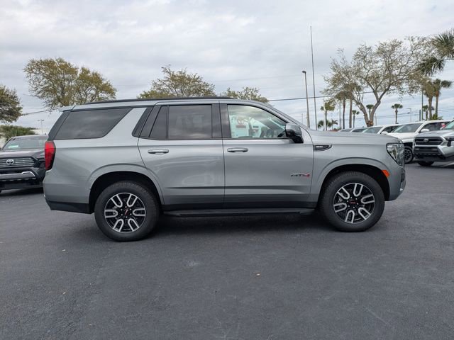 Used 2023 GMC Yukon AT4 w/ Technology Package image 3