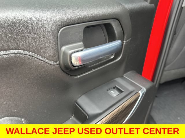 Used 2021 Chevrolet Silverado 1500 LT Trail Boss w/ Bed Protection Package AWD/4WD image 16