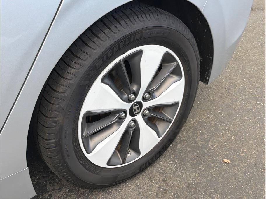 Used 2019 Hyundai Ioniq Limited w/ Ultimate Package 02 FWD image 33